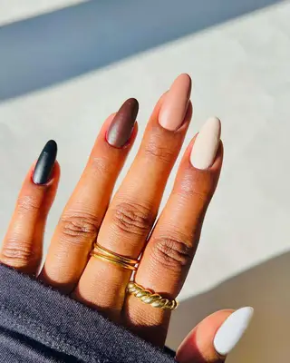 metallic matte nails