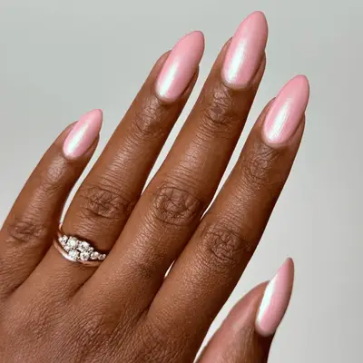 Pink chrome nails in medium length