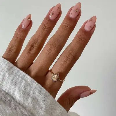 Neutral Manicure with gold accents