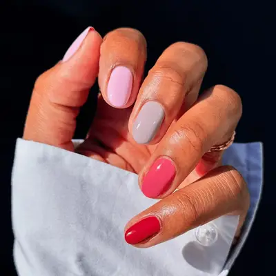 Pink and red short nails