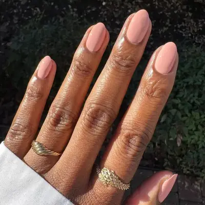 Ballet pink manicure