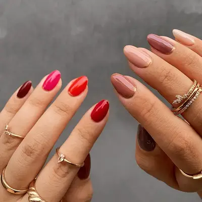 cranberry fade manicure