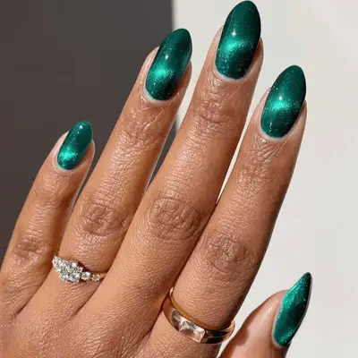 midnight green velvet nails