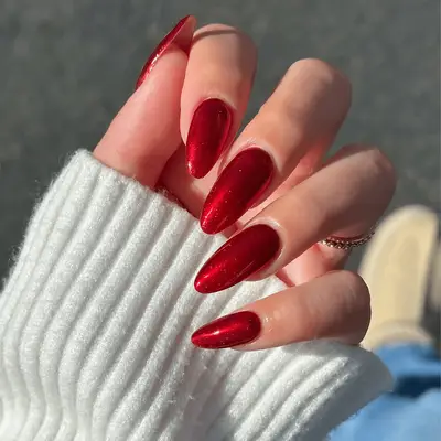 red chrome nails