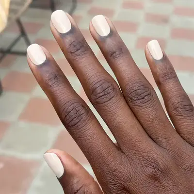 nude nails