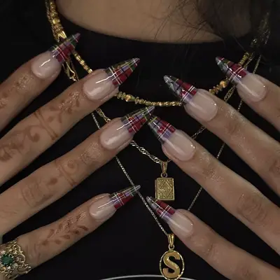 Plaid french manicure