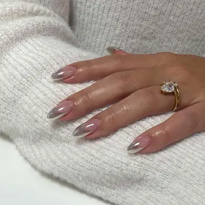 Chrome ombré French tip nails