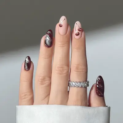 Geometric tip mani