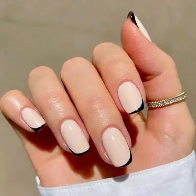 Black-and-white swoop French manicure