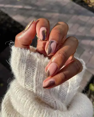 bronze swirl velvet nails 