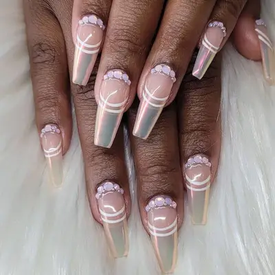 Acrylic nails with pearls