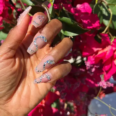 Nude short coffin nails with crystal snake bedazzled design