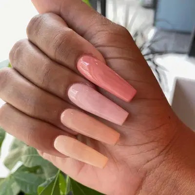 Pretty Coffin Nail Shape Manicure Gradient