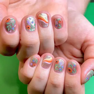 short floral nails