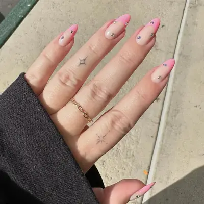 Close up of a solid bubblegum pink manicure