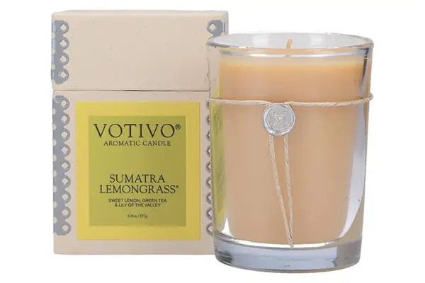 VOTIVO 6.8oz Aromatic Candle-Sumatra Lemongrass
