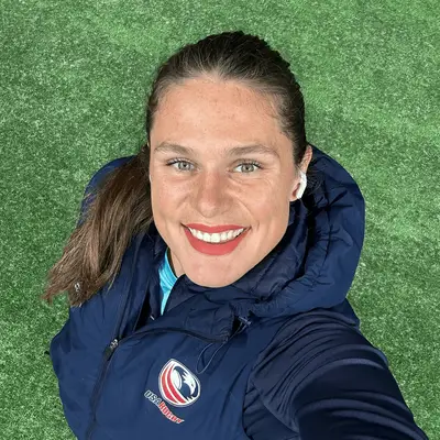 Ilona Maher on the cover of Sports Illustrated Swimsuit Issue