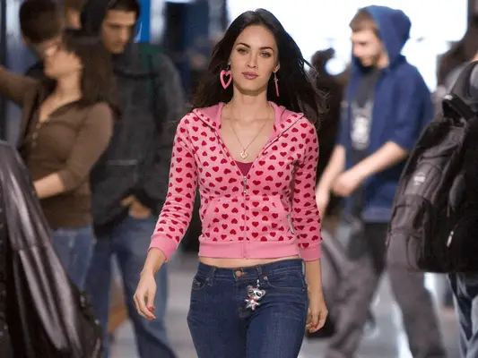 Tiktok acaba de descubrir el icónico combo de labios de Megan Fox de 'Jennifer's Body'