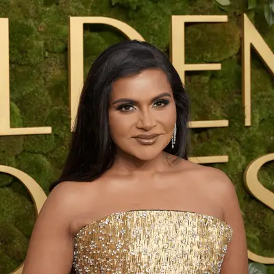 Mindy Kaling at 2025 Golden Globes 