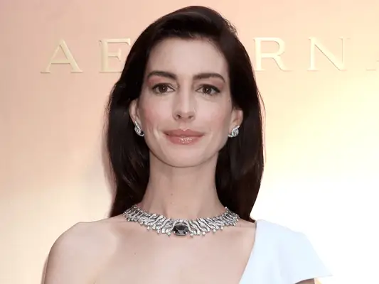 An up-close photo of Anne Hathaway at the Blvgari show in Rome.