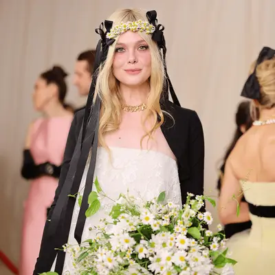 Elle Fanning Hair Bows at the 2023 Met 