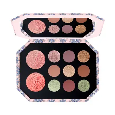 Pat McGrath eyeshadow palette