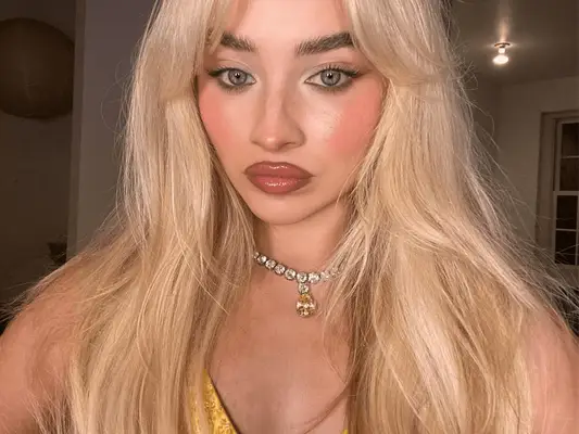 Sabrina Carpenter