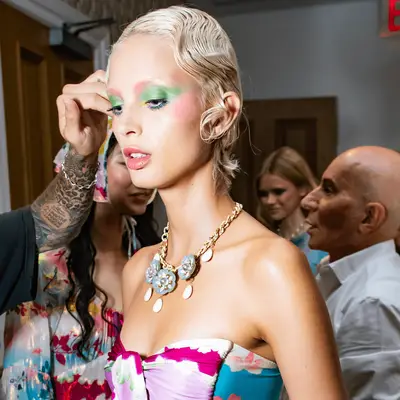 model for anna sui show