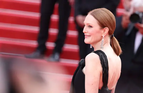 Julianne Moore shows off her lob in a ponytail at Cannes Film Festival.