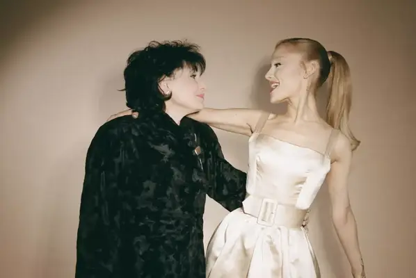 Joan Grande and Ariana Grande