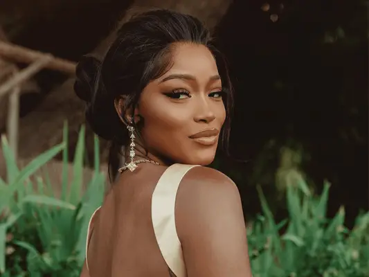 Keke Palmer outside
