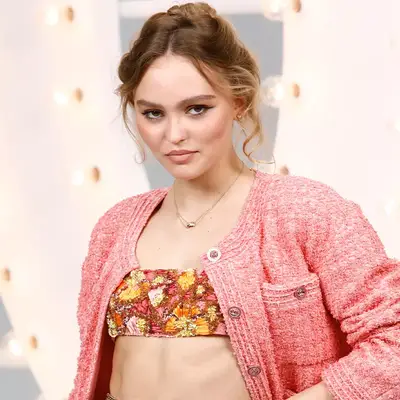 Lily-Rose Depp makeup blush