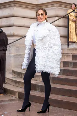 Jennifer Lopez at the Schiaparelli Haute Couture Show with a wet-styled flippy bob