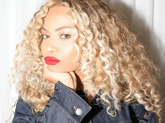 Beyonce with curly hair