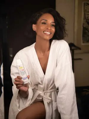 Ciara holding degree antiperspirant