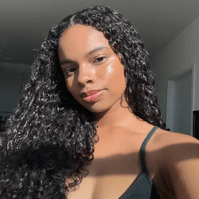 MYM Beauty editor Olivia Hancock