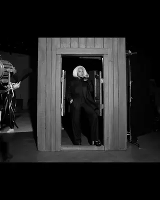 Beyoncé with a bob haircut. 