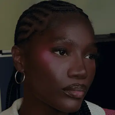 Aura blush on Doechii