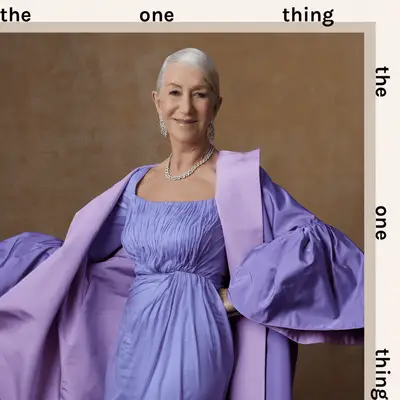 Helen Mirren quiere que disfrutes el viaje cuando se trata de envejecer