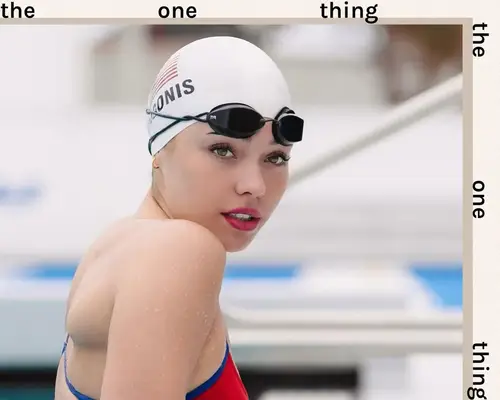 Nadador paralímpico Anastasia Pagonis nunca viaja sin esta herramienta de belleza de $ 10