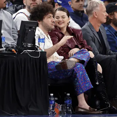 Selena Gomez and Benny Blanco at a Knicks game.