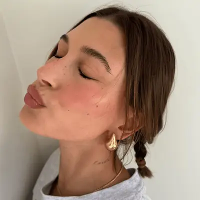 Hailey Bieber wearing strawberry makeup