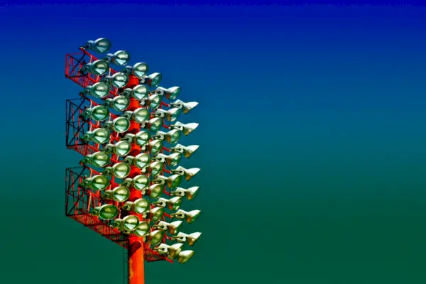 Cos'è il ghosting? Come gestire l'essere fantasma, Secondo gli esperti di relazioni