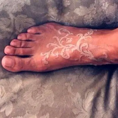 White Ink Tattoo Moving