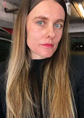 sacha strebe face close up