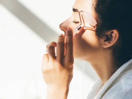 39 atividades de beleza fáceis em casa quando você está entediado