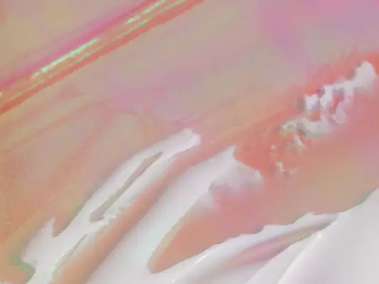 La crème Progeline prétend raffermir et repulper la peau, mais est-ce que ça marche ?