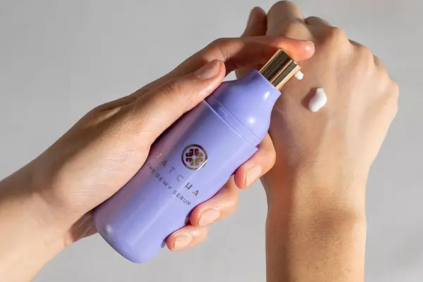 The Dewy Serum Plumping & Smoothing Treatment