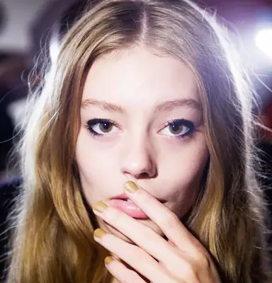 use as a nail polish mattifier