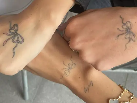 Trend tetování luku se chystá být všude v roce 2024